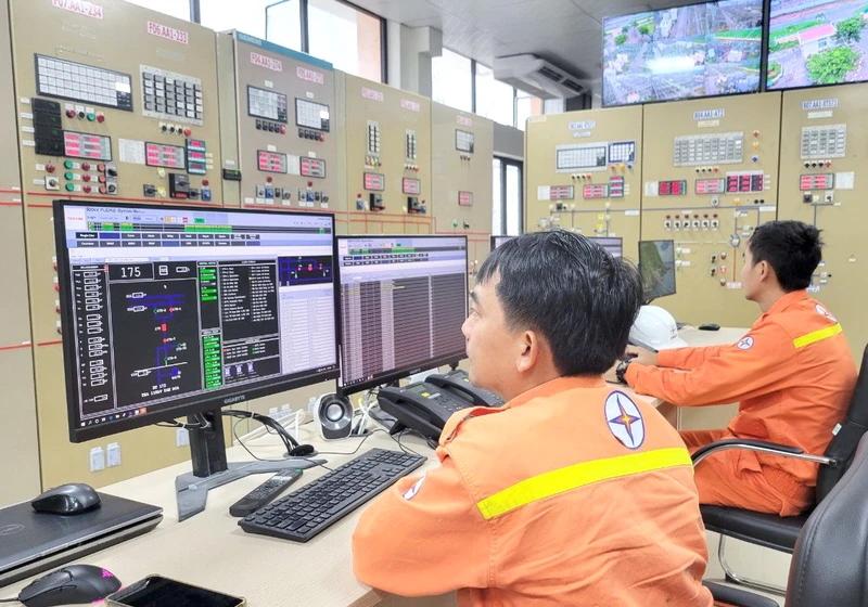 Tác Động Của Chuyển Đổi Số Đến Doanh Thu Của Doanh Nghiệp Năng Lượng Việt Nam